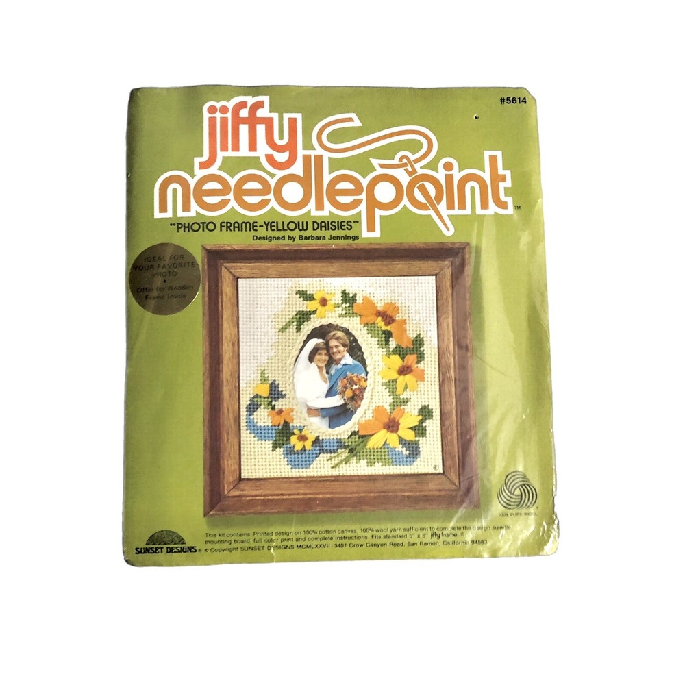 Jiffy Needlepoint Sunset Designs Photo Frame‎ Yellow Daisies Craft Kit 5614 VTG